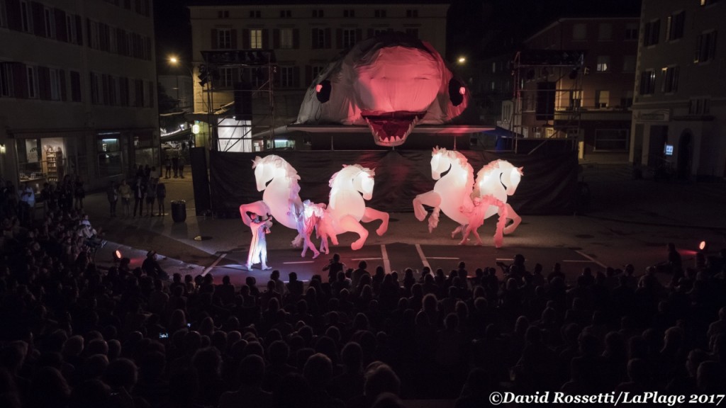 FierS à Cheval La Chaux de Fonds